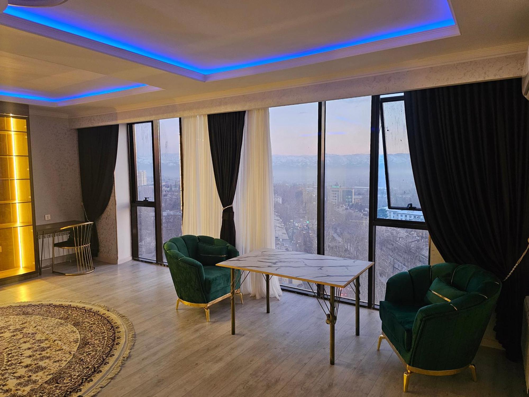 Baland Hotel Douchanbé Extérieur photo
