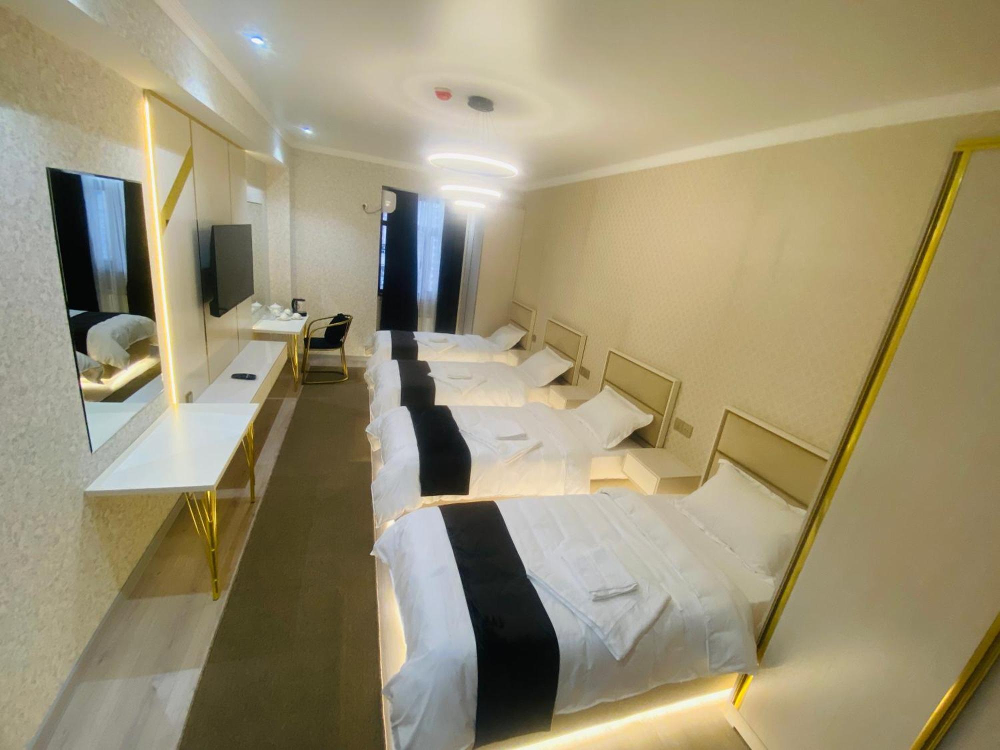 Baland Hotel Douchanbé Extérieur photo