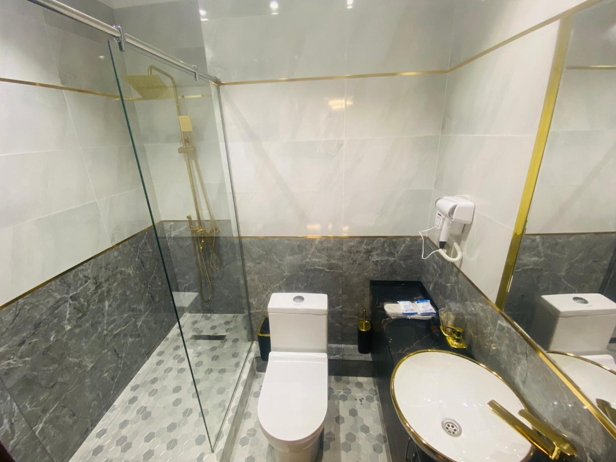 Baland Hotel Douchanbé Extérieur photo